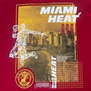 NBA Ultra Game Miami Heat Men's Red T-Shirt Size Large‎ - double sided